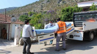 Büyükşehirden 3 yılda 2 bin 603 otomatik hasta yatağı yardımı yapıldı