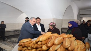 Büyükşehirden aşevine halk ekmek desteği