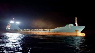 Çanakkale Boğazında kargo gemisi makine arızası yaptı