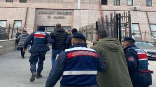 Cinayet şüphelisi 2 kişi jandarma ekiplerince yakalandı