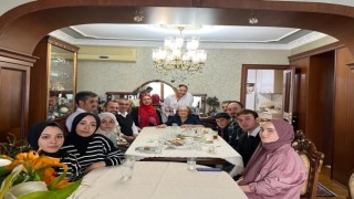 Çocuk Edebiyatı Yazarı Gülten Dayıoğlunu duygulandıran ziyaret