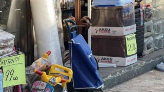 Çocuk hırsız pazar arabasını böyle çaldı