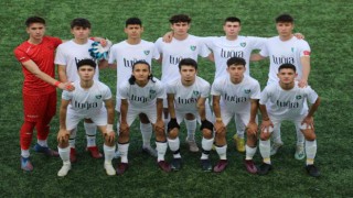Denizlispor U17de lider Manisayı puansız gönderdi
