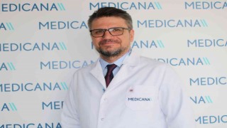 Dermatoloji Uzmanı Dr. Bostancı: Sigarayı bırak genç kal