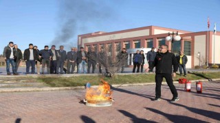 Dicle Üniversitesi personeline yangın eğitimi ve tatbikatı