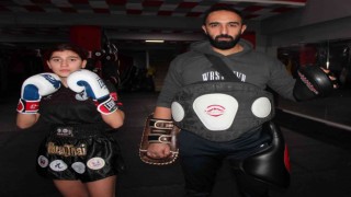 Dünya tekmelerini, dünya şampiyonası için atacak
