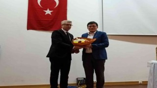 Edremitli yazar şair, Tahir Harimi Balcıoğlu konferansı yapıldı
