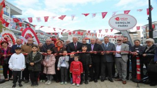 Efelerde Gençlik Parkı düzenlenen törenle açıldı