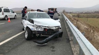 Elazığda trafik kazası: 4ü çocuk 7 yaralı