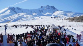 Erciyes 200 bini aşkın turisti ağırladı