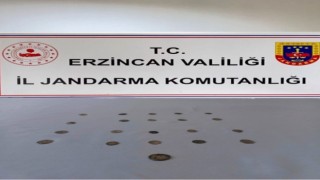 Erzincanda 21 adet gümüş sikke ele geçirildi