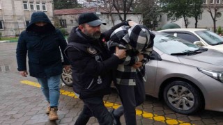 Eski uzman çavuşlar 139 bin 842 adet uyuşturucu hapla yakalandı