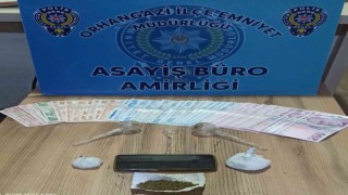 Evde uyuşturucu ticaretine polis darbesi