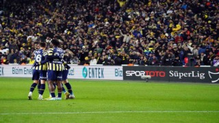 Fenerbahçe - Kasımpaşa maçını 37 bin 909 taraftar izledi