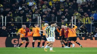 Fenerbahçeye Kadıköyde ezeli rakibinden ağır yenilgi