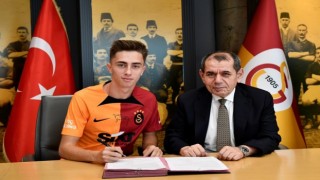 Galatasaray, Özgür Baran Aksakanın sözleşmesini 2026ya kadar uzattı