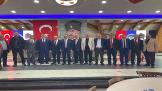 Gazipaşada 22 yıllık başkan üst üste 8inci kez yeniden başkan seçildi