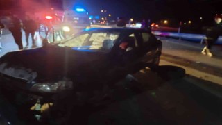 Gedizde trafik kazası: 3 yaralı