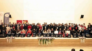 Geleceğin şampiyonları spor malzemelerine kavuştu