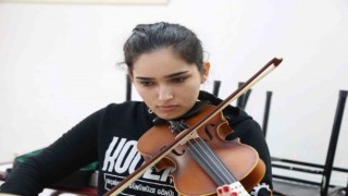 Geleceğin sanatçıları KO-MEKte yetişiyor