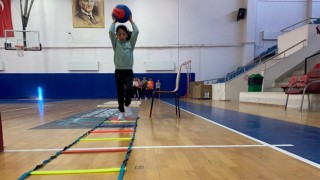 Geleceğin sporcuları antrenmanlarına başladı
