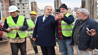 Gençler için bir tesis de Yenibağlara