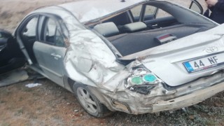 Göreve giden polisler kaza yaptı: 5 polis yaralı