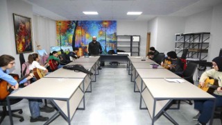 Gürsunun çocuklarına ücretsiz kurs desteği