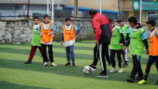 Haliliyede geleceğin yıldızları yetişiyor