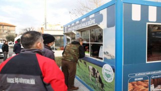 Halk büfeler vatandaşa bir yılda 4 milyon ürün ulaştırdı