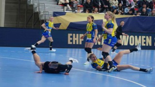 Hentbol EHF Kadınlar Şampiyonlar Ligi: Kastamonu Belediyespor: 28 - Storhamar Handball Elite: 33