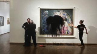 İklim aktivistleri, sanat eserlerini hedef alıyor