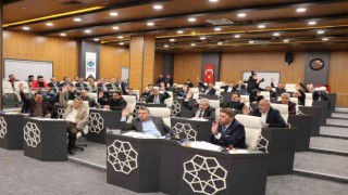İlkadım meclisinde ‘kredi ve personel maaşı tartışması