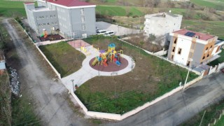 İlkadımda parklar yenilendi