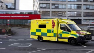 İngilteredeki ambulans çalışanlarından şubat ve martta 4 günlük grev kararı