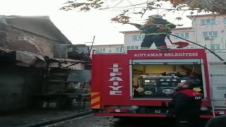 İş yerinde çıkan yangın korkuttu