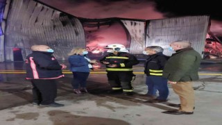 İspanyada limanda yangın: 80 tekne alev alev yandı