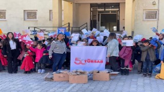 İstanbuldan Çukurcalı öğrencilere karne hediyesi