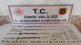 İzmirde 238 parça tarihi eser ele geçirildi