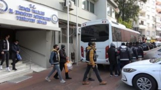 İzmirde organize ve mali suçlarla mücadele çerçevesinde 222 şüpheli tutuklandı