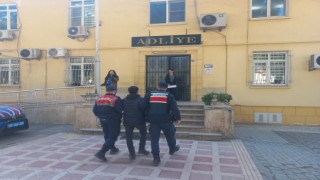 Jandarma aranan şahısları yakaladı