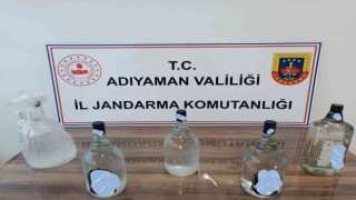 Jandarma sahte içki ele geçirdi