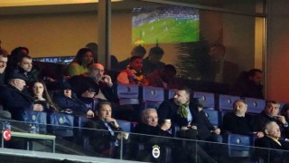 Jayden Oosterwolde ayağının tozuyla Kadıköyde