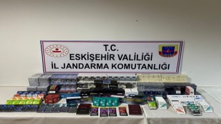 Kaçak sigara satan şahıs jandarma ekiplerince yakalandı