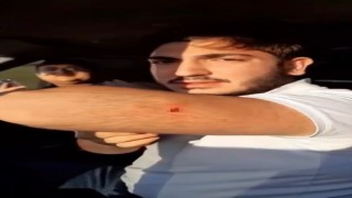 Kadın sürücü ambulans şoförünü bıçakladı