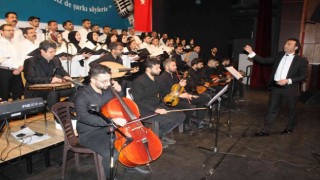 Kahtadaki öğretmenler korosu izleyicisinden tam not aldı