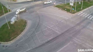 Kameralara yansıyan kaza görüntüleri yürekleri ağızlara getirdi