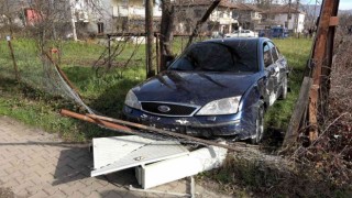 Kamyon bir aileyi yaraladı: 4 yaralı