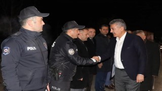 Karaman Valisi Akkoyun görev başındaki personelin yeni yılını kutladı