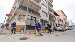 Kareside temizlik çalışmaları sürüyor